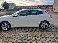 Usata Alfa Romeo Giulietta 109 CV (80 kW) 2011 Utilitaria