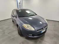 Usata Fiat Bravo Active 90 CV (66 kW) 2009 Gray Utilitaria