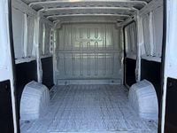 Usata Opel Movano 140 CV (102 kW) 2023 Furgone