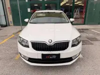 Usata Skoda Octavia Elegance 105 CV (77 kW) 2014 Bianco Station wagon