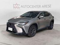 Usata Lexus NX300 190 CV (139 kW) 2023 Golden sand SUV