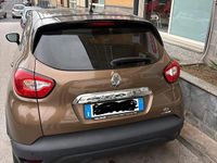Usata Renault Captur 90 CV (66 kW) 2017 Marrone SUV