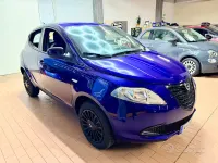 Usata Lancia Ypsilon 80 CV (58 kW) 2014 Blu Utilitaria