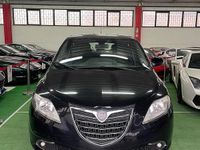 Usata Lancia Ypsilon 69 CV (50 kW) 2015 Nero Utilitaria