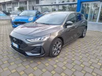 Usata Ford Focus ST-Line 125 CV (91 kW) 2022 Grigio Berlina