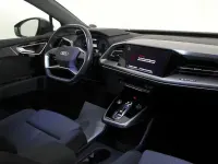 Occasion Audi Q4 e-tron S-Line 210 kW (286 PK) 2024 Grijs SUV