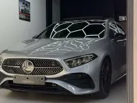 Usata Mercedes A180 AMG Line Premium Plus 116 CV (85 kW) 2023 Grigio Berlina