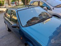 Usata Ford Fiesta 49 CV (36 kW) 1995 Blu Utilitaria