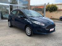 Usata Ford Fiesta Business Edition 80 CV (58 kW) 2014 Blu Utilitaria