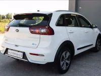 Usata Kia Niro Style 141 CV (103 kW) 2017 Bianco SUV