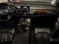 Usata Audi A8 Ambiente 351 CV (258 kW) 2012 Blu Berlina