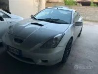 Begagnad Toyota Celica T2 143 HK (105 kW) 2000 Silver Sportkupé