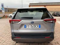 Usata Toyota RAV4 Hybrid Active 222 CV (163 kW) 2019 Argento SUV