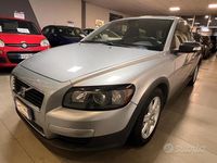 Usata Volvo C30 Summum 108 CV (79 kW) 2009 Arancione Utilitaria