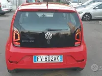 Usata VW up! Move 68 CV (50 kW) 2019 Rosso Utilitaria