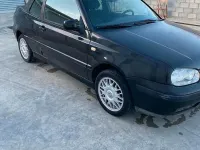 Usata VW Golf Highline 110 CV (80 kW) 1999 Nero Cabrio
