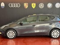 Usata Kia Ceed 90 CV (66 kW) 2014 Nero Utilitaria