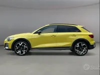 Usata Audi A3 Comfort 150 CV (110 kW) 2024 Giallo pitone metallizzato Berlina