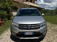 Usata Dacia Sandero Stepway 90 CV (66 kW) 2017 Grigio Berlina