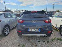 Usata Kia Stonic 120 CV (88 kW) 2023 Grigio SUV