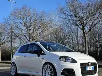 Usata Fiat Grande Punto Abarth 120 CV (88 kW) 2009 Bianco Utilitaria
