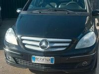 Usata Mercedes B180 140 CV (102 kW) 2007 Nero Monovolume
