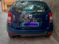 Usata Dacia Duster Lauréate 100 CV (73 kW) 2015 Blu SUV
