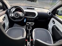 Usata Renault Twingo Life 108 CV (79 kW) 2017 Blu Utilitaria