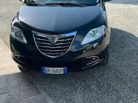 Usata Lancia Ypsilon 69 CV (50 kW) 2013 Nero Utilitaria