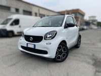 Usata Smart ForTwo Electric Drive 41 kW (56 CV) 2019 Bianco pastello Utilitaria