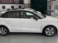 Usata Audi A1 Sportback Ambiente 90 CV (66 kW) 2015 Bianco Utilitaria