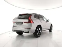 Nuova Volvo XC60 Plus 250 CV (183 kW) 2026 Argento SUV