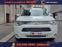 Usata Mitsubishi Outlander P-HEV Instyle 121 CV (88 kW) 2014 Bianco SUV