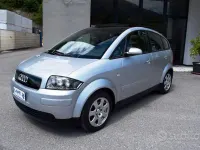 Usata Audi A2 75 CV (55 kW) 2001 Grigio Utilitaria