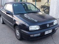 Usata VW Golf Cabriolet 75 CV (55 kW) 1998 Nero Cabrio
