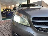 Usata Mercedes A180 109 CV (80 kW) 2015 Grigio grafite Berlina