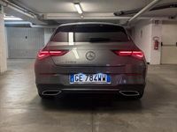 Usata Mercedes CLA200 163 CV (119 kW) 2021 Grigio Station wagon