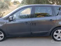 Usata Renault Scenic E-Tech 130 CV (95 kW) 2010 Grigio Monovolume