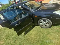 Usata Ford Focus 100 CV (73 kW) 2004 Nero Berlina