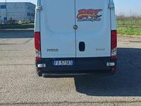 Usata Iveco Daily 126 CV (92 kW) 2016 Bianco Furgone