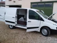 Usata Peugeot Expert 120 CV (88 kW) 2009 Furgone