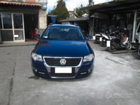 Usata VW Passat 140 CV (102 kW) 2008 Blu Station wagon
