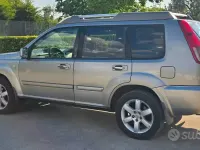 Usata Nissan X-Trail 136 CV (100 kW) 2006 Beige SUV