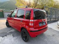 Usata Fiat Panda Easy 75 CV (55 kW) 2010 Rosso Utilitaria