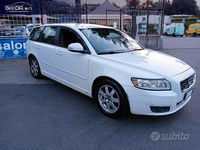 Usata Volvo V50 Kinetic 177 CV (130 kW) 2011 Bianco Station wagon