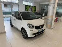 Usata Smart ForFour 71 CV (52 kW) 2019 Bianco Utilitaria