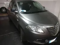 Usata Lancia Ypsilon 69 CV (50 kW) 2013 Grigio Utilitaria