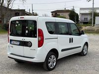 Usata Opel Combo Cosmo 105 CV (77 kW) 2014 Bianco Monovolume