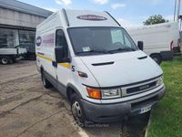 Usata Iveco Daily 145 CV (106 kW) 2003 Gray Utilitaria