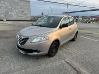 Usata Lancia Ypsilon Silver 95 CV (69 kW) 2012 Utilitaria